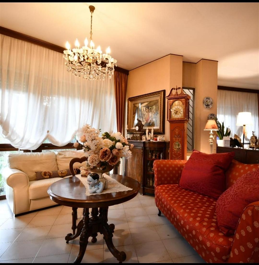 Luis&Susy Home, 卡利亚里 外观 照片